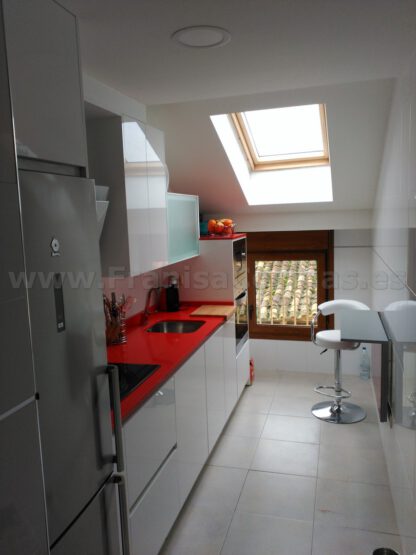 Muebles de cocina tirador gola blanco brillo - Imagen 2
