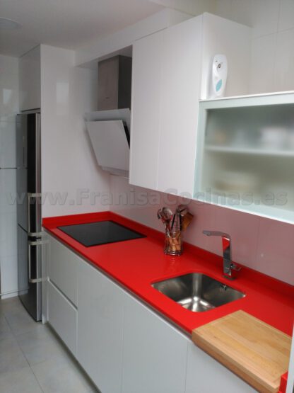 Muebles de cocina tirador gola blanco brillo - Imagen 15