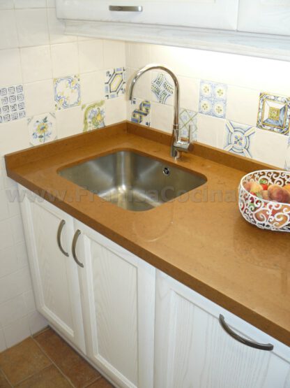Muebles de cocina de madera de fresno blanco patinado - Imagen 18