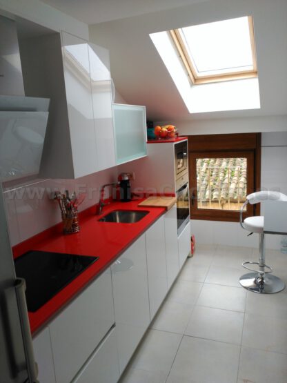 Muebles de cocina tirador gola blanco brillo