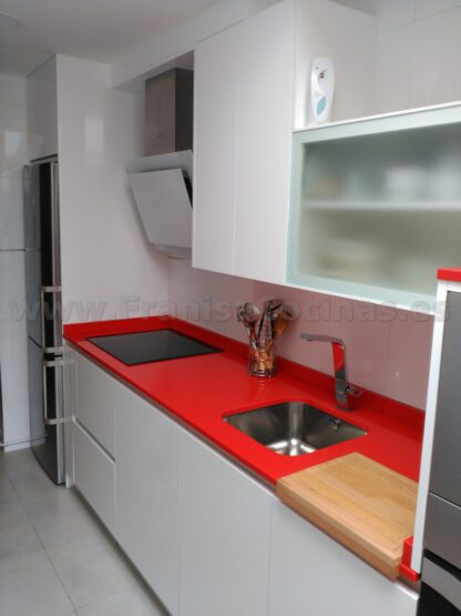 Muebles de cocina tirador gola blanco brillo - Imagen 17