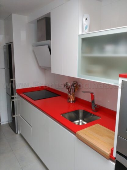 Muebles de cocina tirador gola blanco brillo - Imagen 19