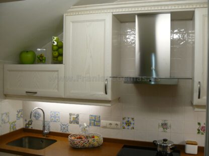 Muebles de cocina de madera de fresno blanco patinado