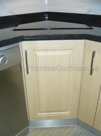 Muebles de cocina polilaminados - Imagen 10