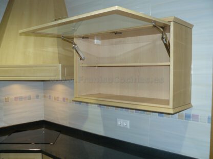Muebles de cocina polilaminados - Imagen 30