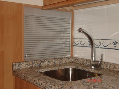 Muebles de cocina polilaminados - Imagen 15