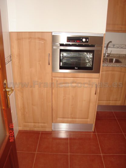 Muebles de cocina polilaminados - Imagen 3