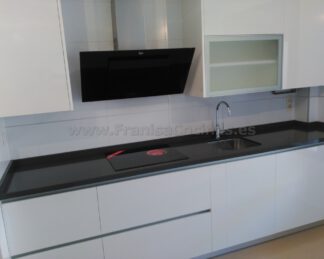 Muebles de cocina con tirador gola aluminio