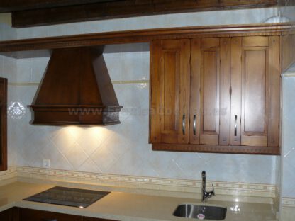 Muebles de cocina de madera castaño - Imagen 9