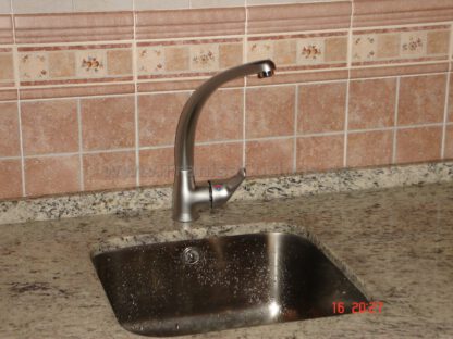 Muebles de cocina de madera rústica - Imagen 13