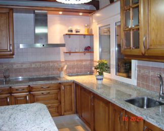 Muebles de cocina de madera rústica