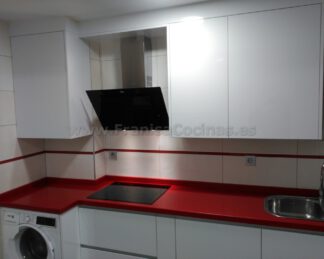 Muebles de cocina blancos tirador efecto gola