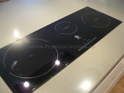 Muebles de cocina con isla y tirador gola - Imagen 47