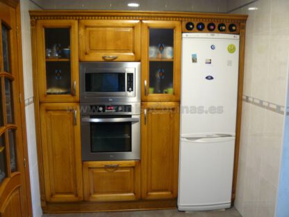 Muebles de cocina de madera - Imagen 2