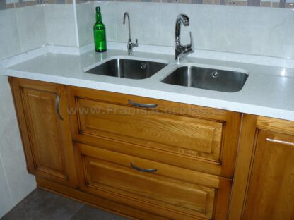 Muebles de cocina de madera - Imagen 17