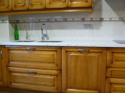Muebles de cocina de madera - Imagen 38