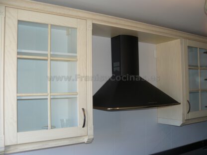 Muebles de cocina madera patinado arena beige - Imagen 17