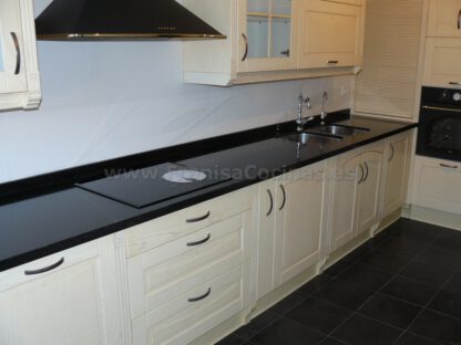 Muebles de cocina madera patinado arena beige - Imagen 19