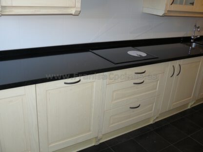 Muebles de cocina madera patinado arena beige - Imagen 20