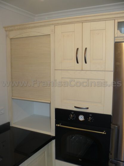Muebles de cocina madera patinado arena beige - Imagen 45