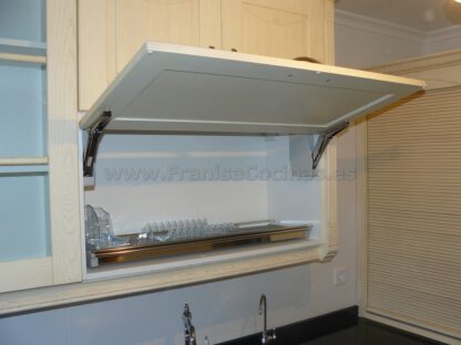 Muebles de cocina madera patinado arena beige - Imagen 56