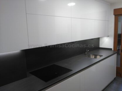 Muebles de cocina blanca - Imagen 11