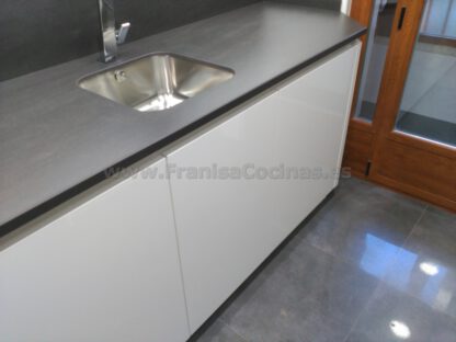 Muebles de cocina blanca - Imagen 25