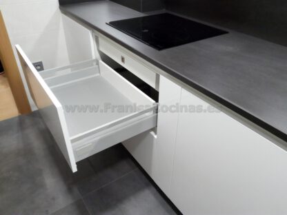 Muebles de cocina blanca - Imagen 32