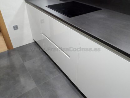 Muebles de cocina blanca - Imagen 35