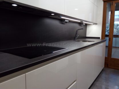 Muebles de cocina blanca - Imagen 46