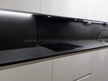 Muebles de cocina blanca - Imagen 47