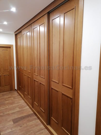 Armarios Empotrados a Medida en Valladolid: Proyecto Exclusivo de FRANISA Cocinas - Imagen 18
