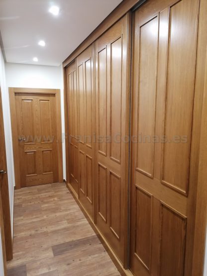 Armarios Empotrados a Medida en Valladolid: Proyecto Exclusivo de FRANISA Cocinas - Imagen 19