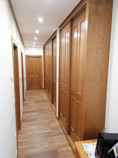 Armarios Empotrados a Medida en Valladolid: Proyecto Exclusivo de FRANISA Cocinas - Imagen 20