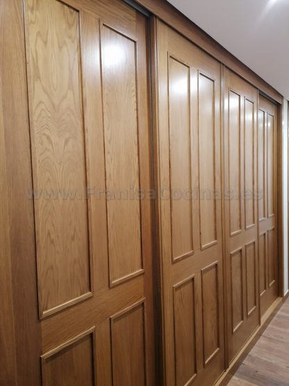 Armarios Empotrados a Medida en Valladolid: Proyecto Exclusivo de FRANISA Cocinas - Imagen 11