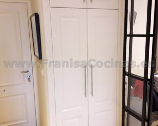 Armario empotrado de 2 puerta abatibles