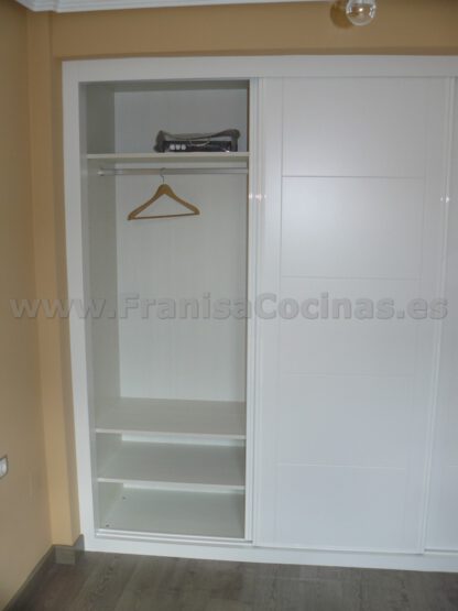 Armario empotrado lacado blanco - Imagen 12