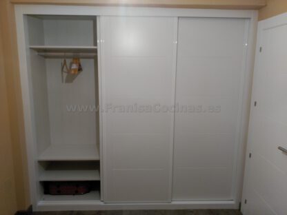 Armario empotrado lacado blanco - Imagen 4