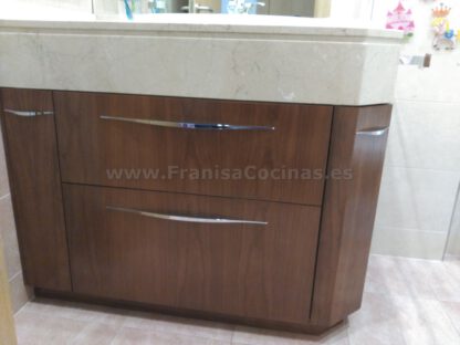 Mueble de baño a la medida moderno - Imagen 9