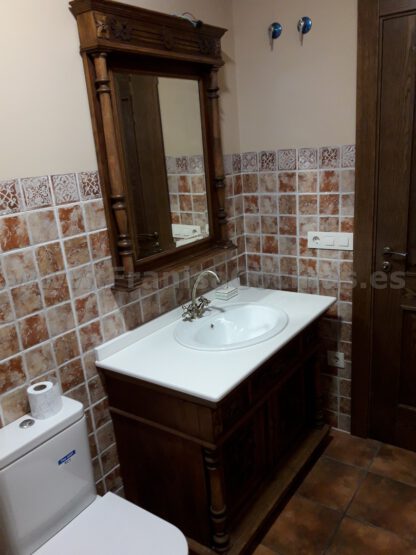 Mueble de baño rústico de madera