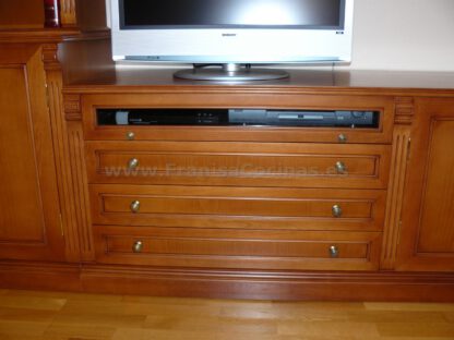 Mueble librería salón de madera a la medida - Imagen 9