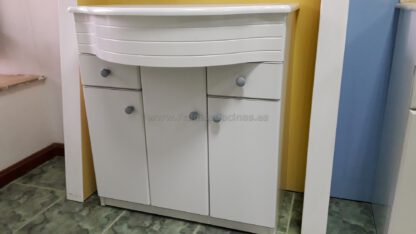 Mueble de baño laminado blanco y tirador gris de Exposición - Imagen 4