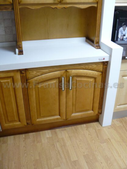 Muebles de cocina de madera nuevos de exposición - Imagen 8