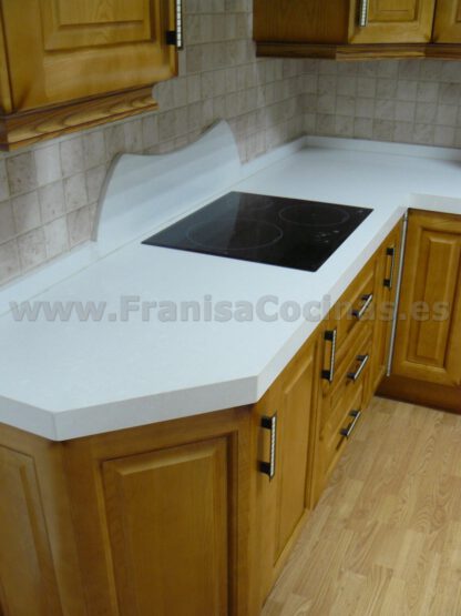 Muebles de cocina de madera nuevos de exposición - Imagen 7