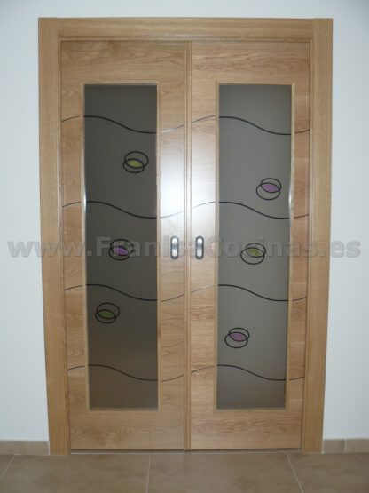 Puerta salón doble corredera con cristal