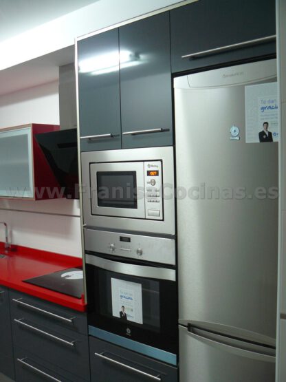 Muebles de cocina laminado estratificado - Imagen 4