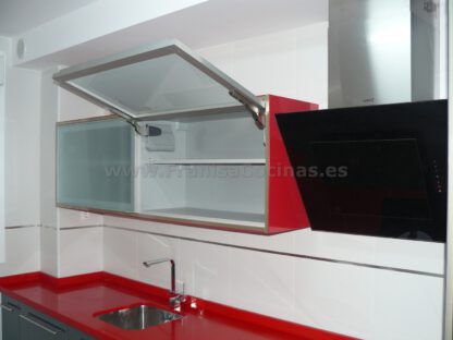 Muebles de cocina laminado estratificado - Imagen 16