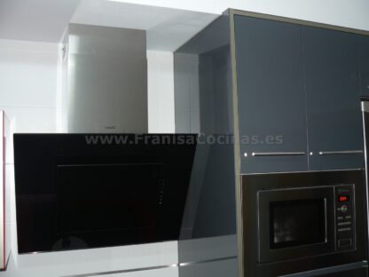 Muebles de cocina laminado estratificado - Imagen 23