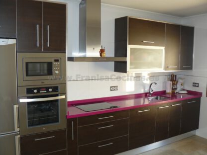 Muebles de cocina laminado wengué