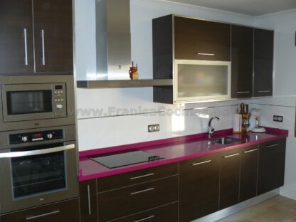 Muebles de cocina laminado wengué - Imagen 8